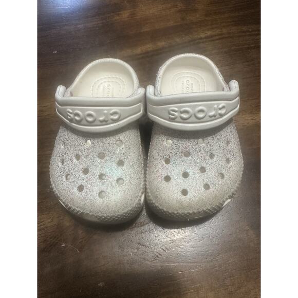 CROCS Other - Crocs toddler clog sandals white shoe w/ glitter size C4 toddler breathable